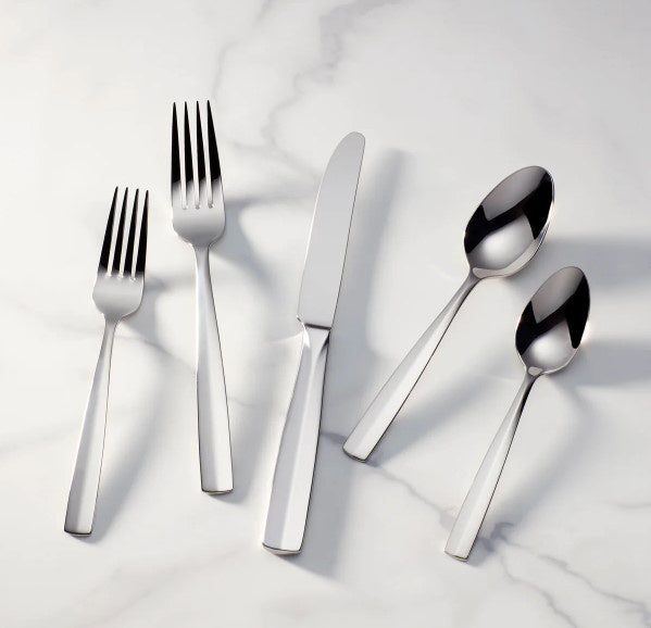 Lachlan 65 Piece Flatware Set