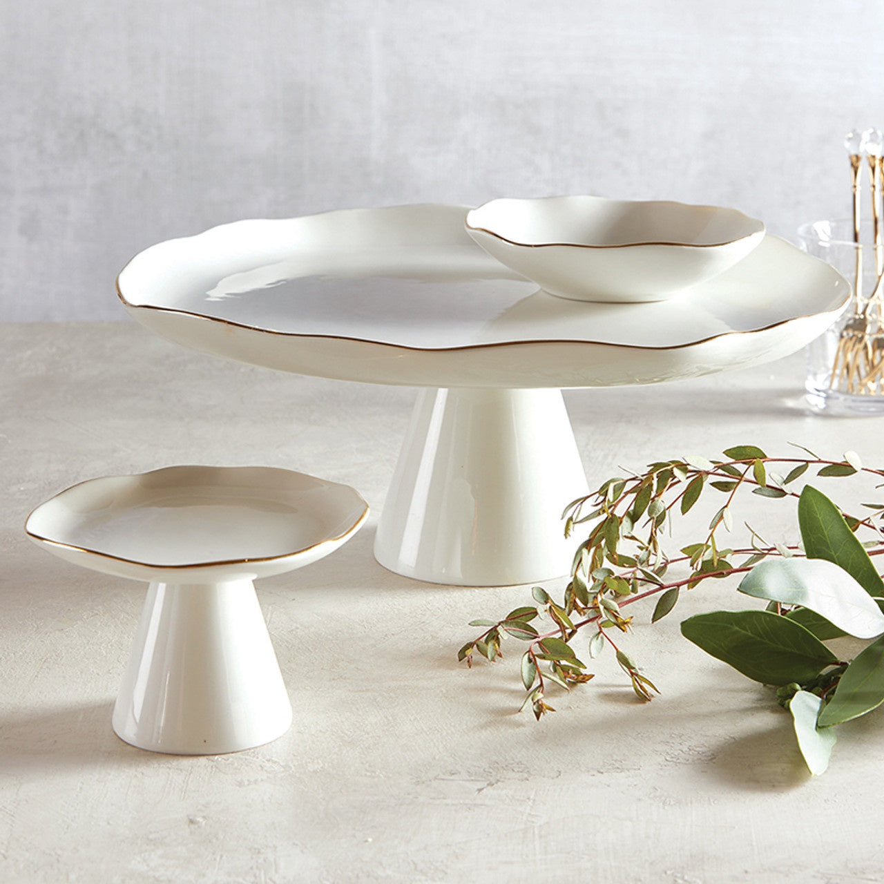 Ceramic Cake Stand