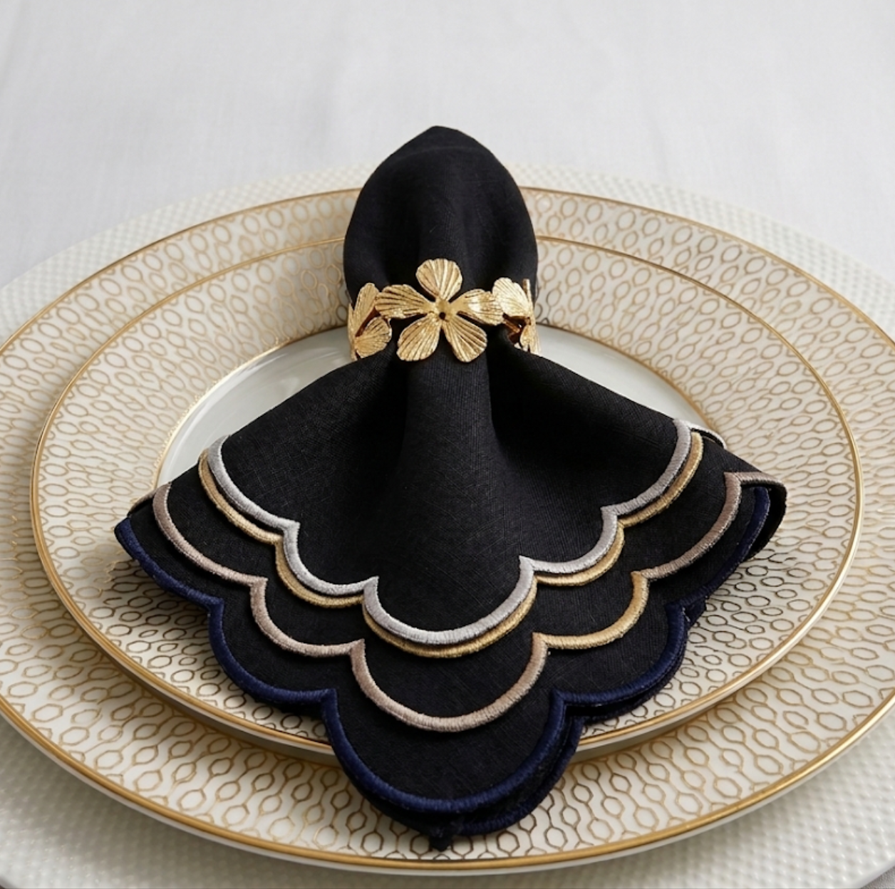 Flower Cuff Napkin Rings