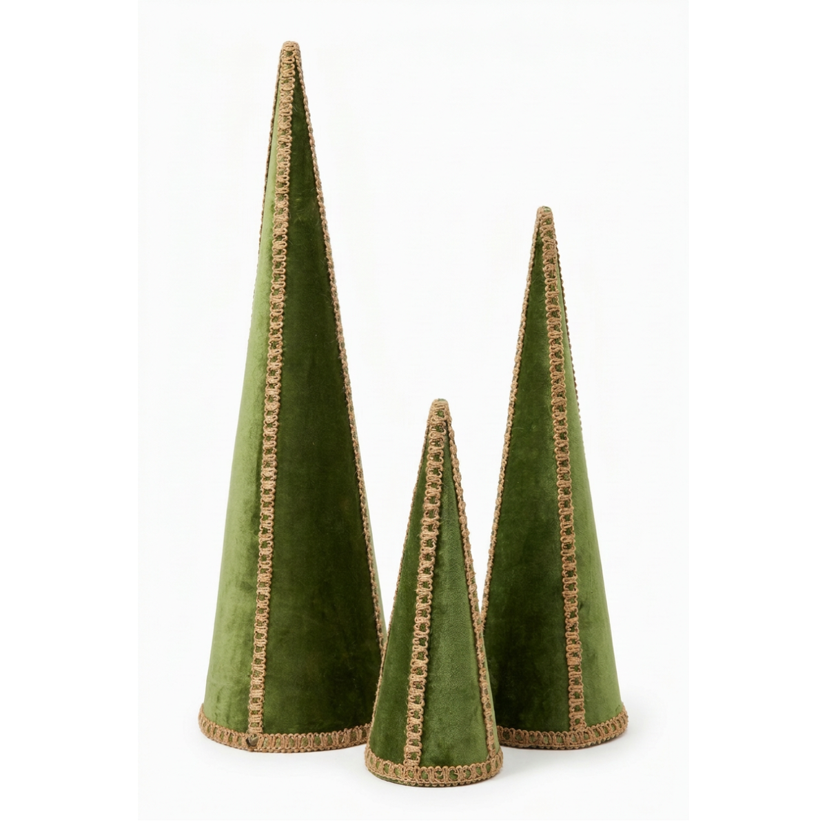Topiary Velvet Cones | Details Panamá