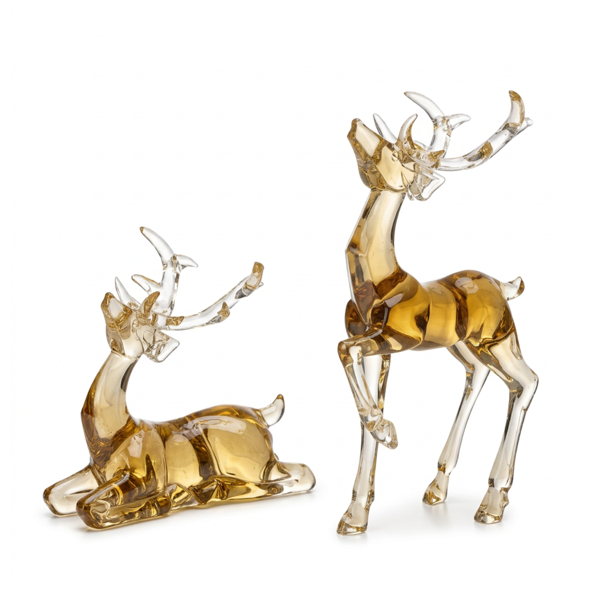 Clear & Amber Acrylic Deers | Details Panamá