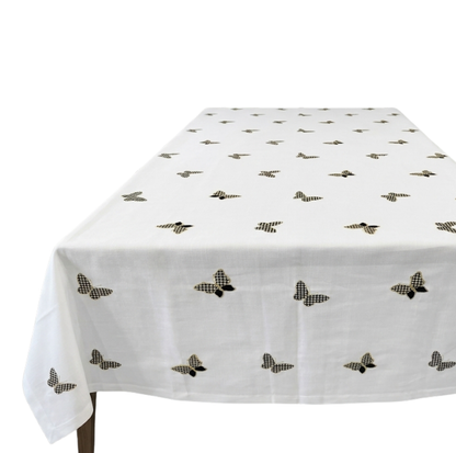 Butterfly Black Tablecloths | Details Panamá