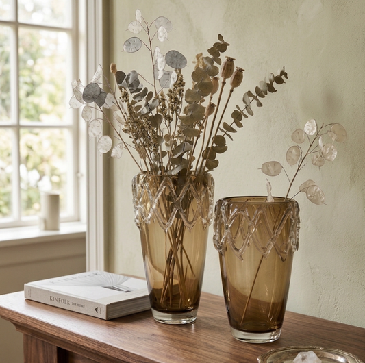 Avela Vases