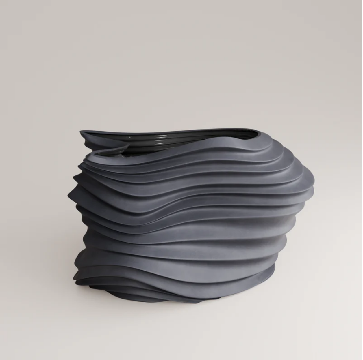 Kanzi Vases