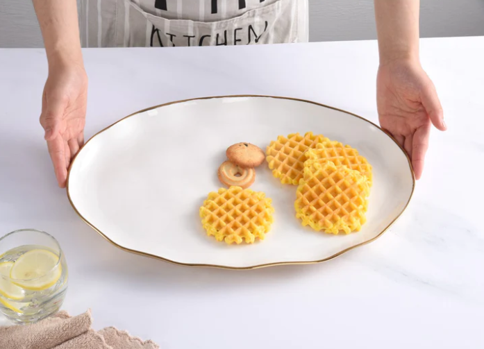 MON-White Gold Oval Platter