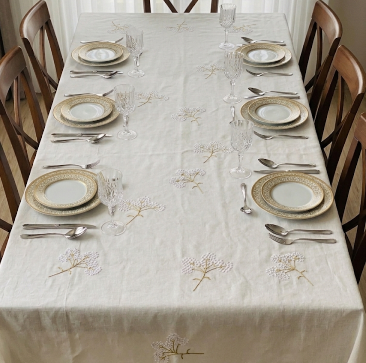 Flower Look Dan Linen Tablecloth