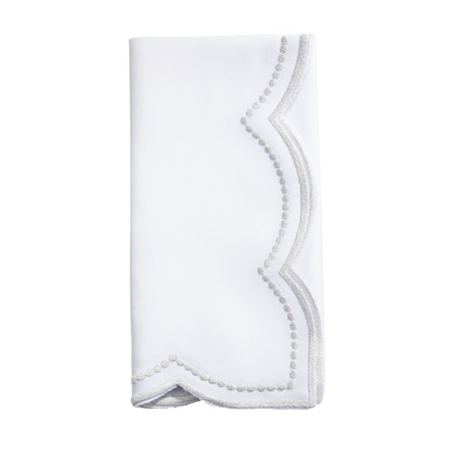Embroidered Polka Dot Napkins w/ Scalloped Borders | Details Panamá