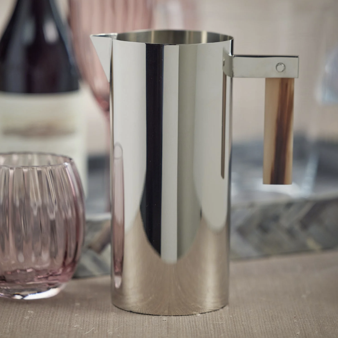 The Beaumont Pitcher W Horn Handle