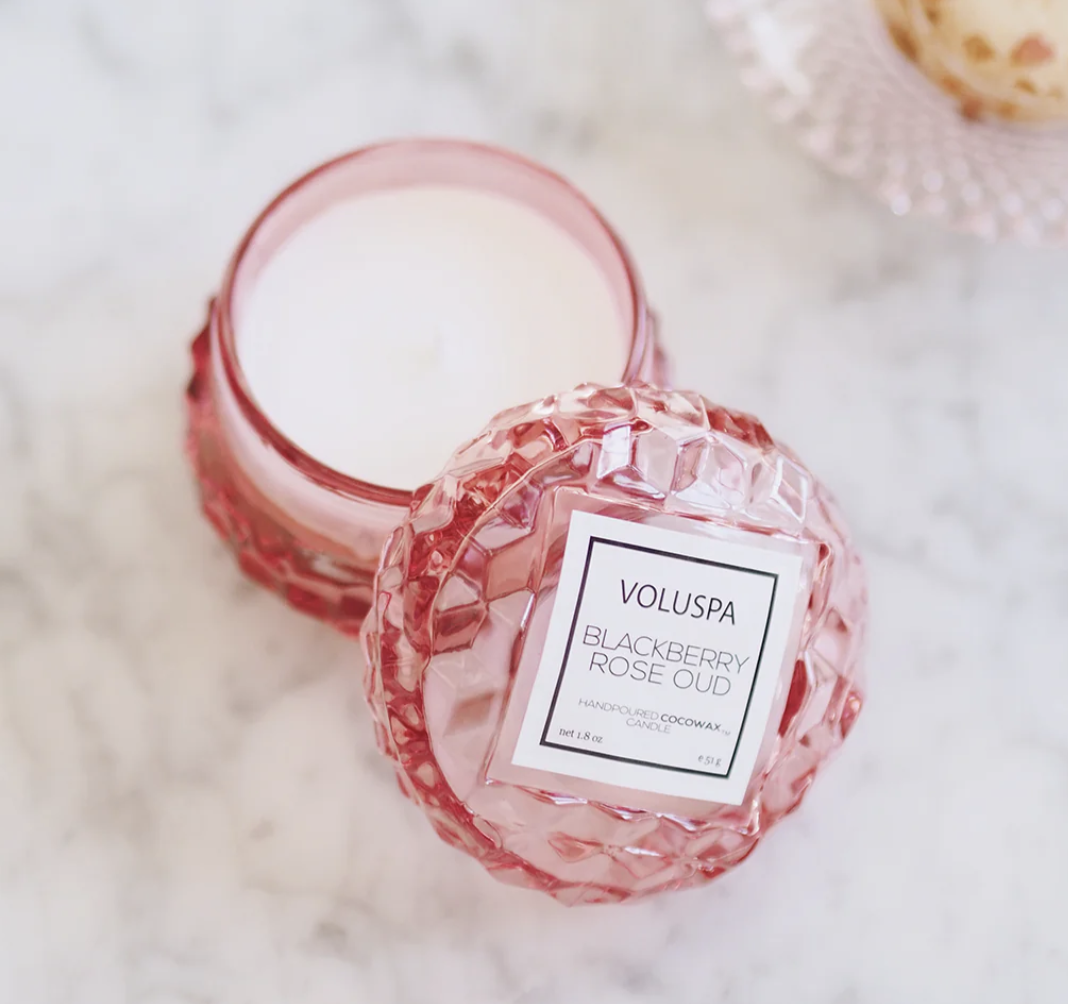 Blackberry Rose Macaroon