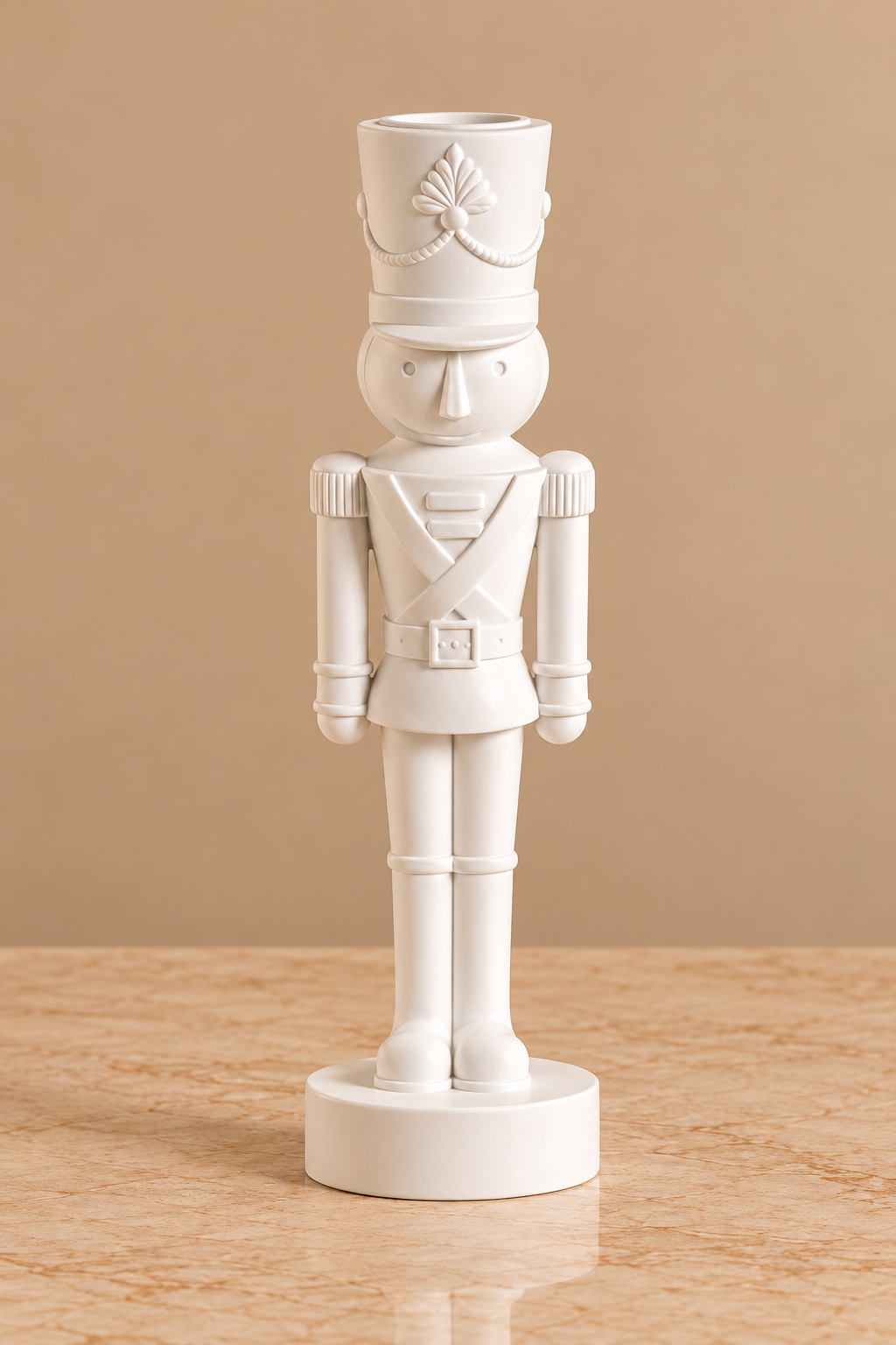 White Nutcracker Taper Holders | Details Panamá