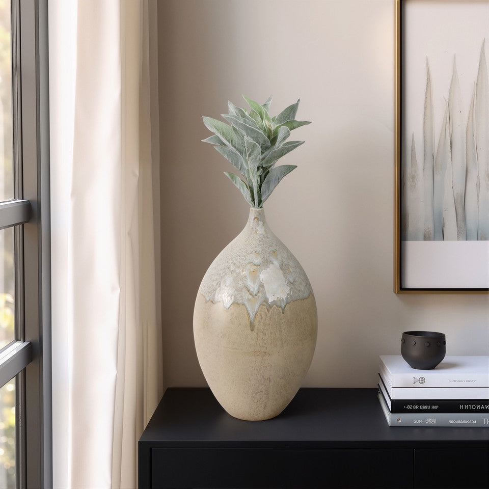 Escoural Portugal Vases