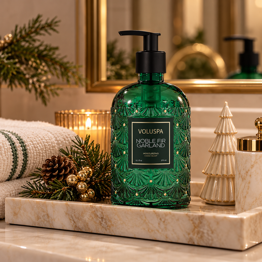 Noble Fir Hand Soap 375 ml | Details Panamá