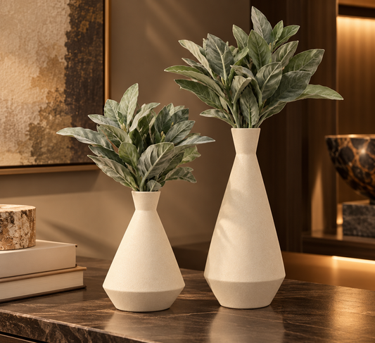 Evora Portugal Vases