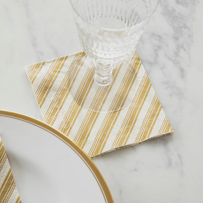 Gold Peppermint Stripe Table Accesories | Details Panamá
