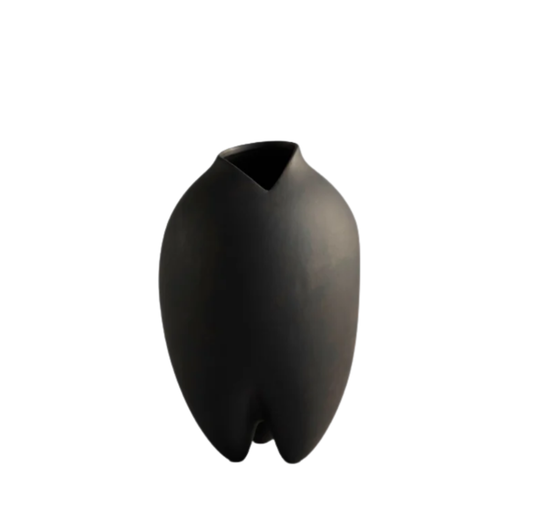 Sumo Vases