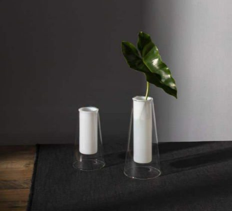 Curie Vase