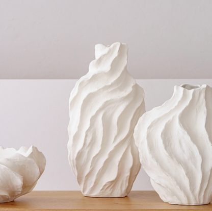Nova Ceramic Vases & Centerpiece
