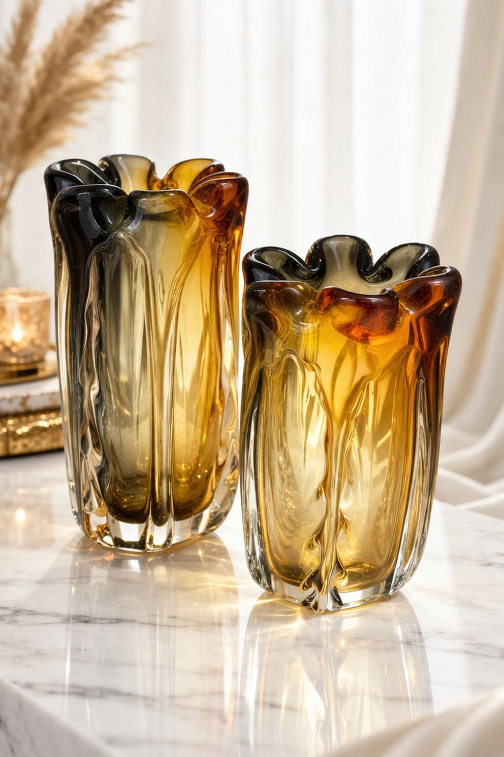 Numa Vases