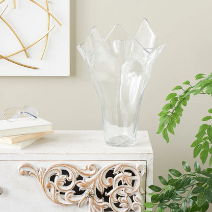 Glass Floral Tulip Vases | Details Panamá
