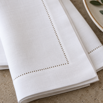 Hemstitch Tablecloths | Details Panamá
