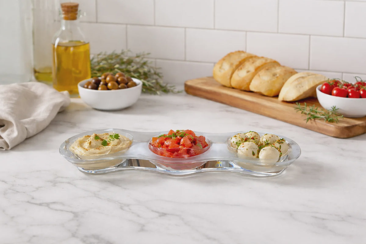 White Modern Acrylic Grazing Bowl | Details Panamá