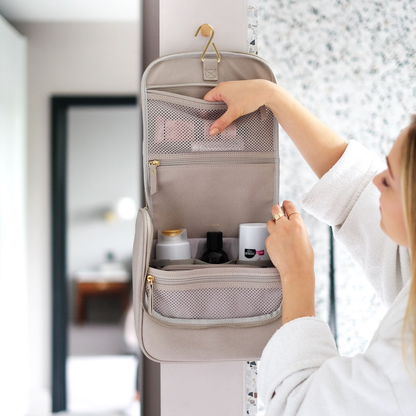 Hanging Washbag